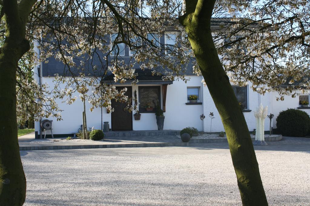 Heeser Spargelhof Ferienwohnung Landblick วีเซอ ห้อง รูปภาพ